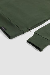 Close-Up Sweatshirt forrest green with zipperpocket.